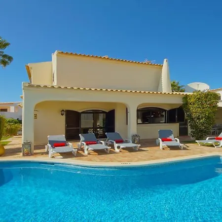 Sleeps 8 With Pool Air Con And Wifi Villa Gale de Cima
